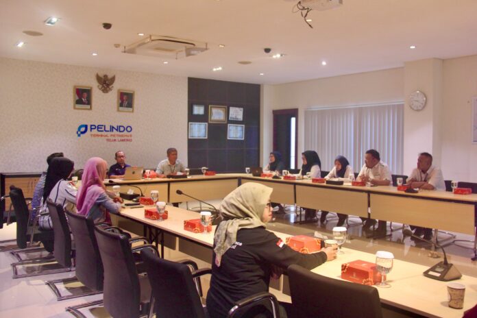 Kemenhub RI Tinjau Langsung Aksi Nyata Konservasi Energi Di Terminal Teluk Lamong, TPK Nilam dan PT BJTI (foto : ist)