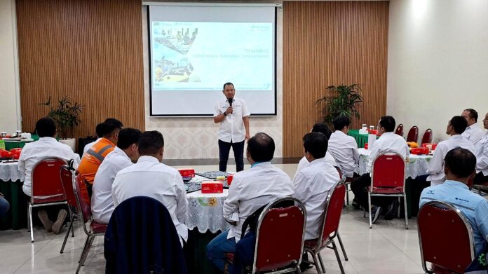 Cetak SDM Unggul Melalui Pelatihan Container Terminal Operation (CTO), TTL Siap Bersaing Secara Global (foto : ist)