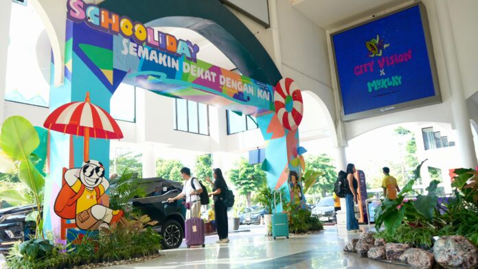 KAI Daop 8 Surabaya Hadirkan Sentuhan Tematik “Schooliday” dan Livery Jumbo di Libur Sekolah, Tawarkan Diskon 30% hingga 31 Juli (foto : ist)