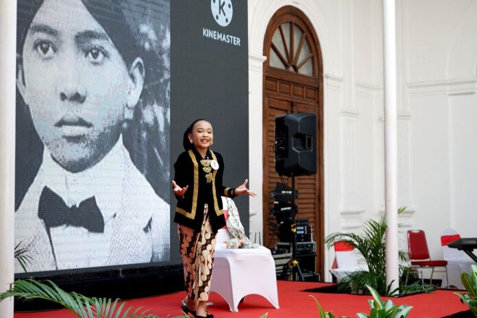 1.283 Peserta se-Indonesia Ikuti Lomba Baca Puisi Karya Bung Karno (foto : ist)