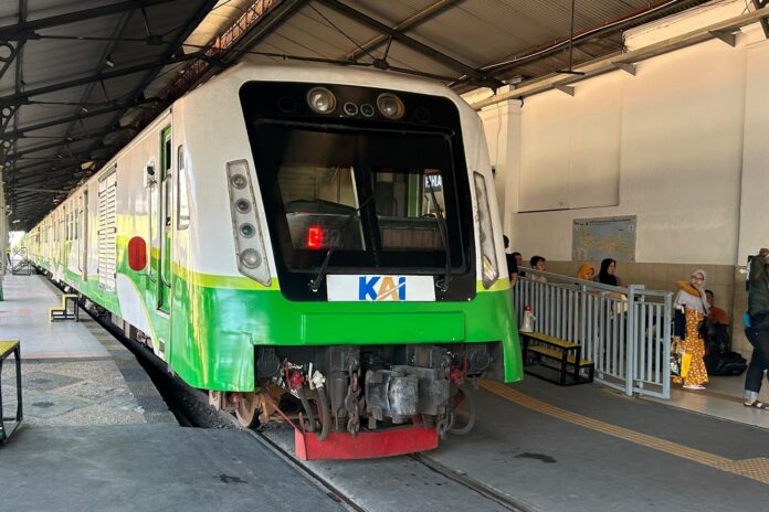 Lima Bulan Dua Stasiun Beroperasi Lagi, KAI Commuter Catat Tren Pertumbuhan Pengguna Commuter Line di Stasiun Boharan dan Kedinding (foto : ist)